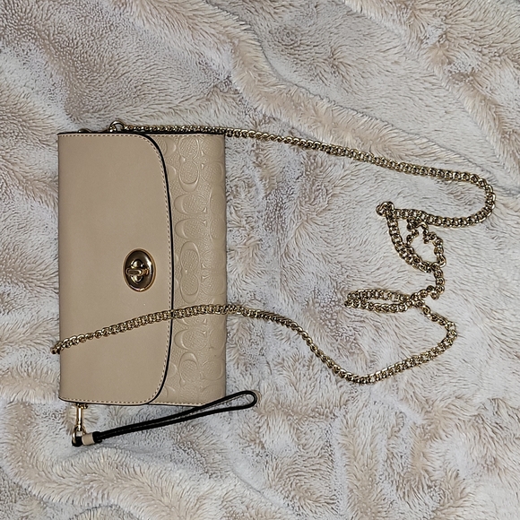 COACH crossbody bag/clutch - Picture 11 of 11